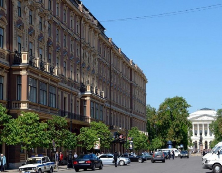 Grand Hotel Europe Led